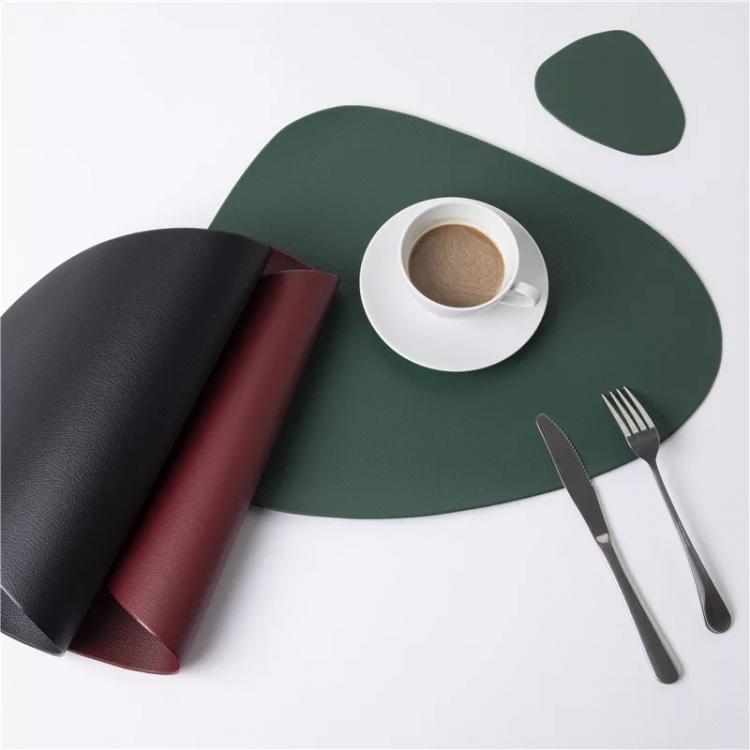 Салфетки кожаные под столовые приборы, зеленые 2 шт